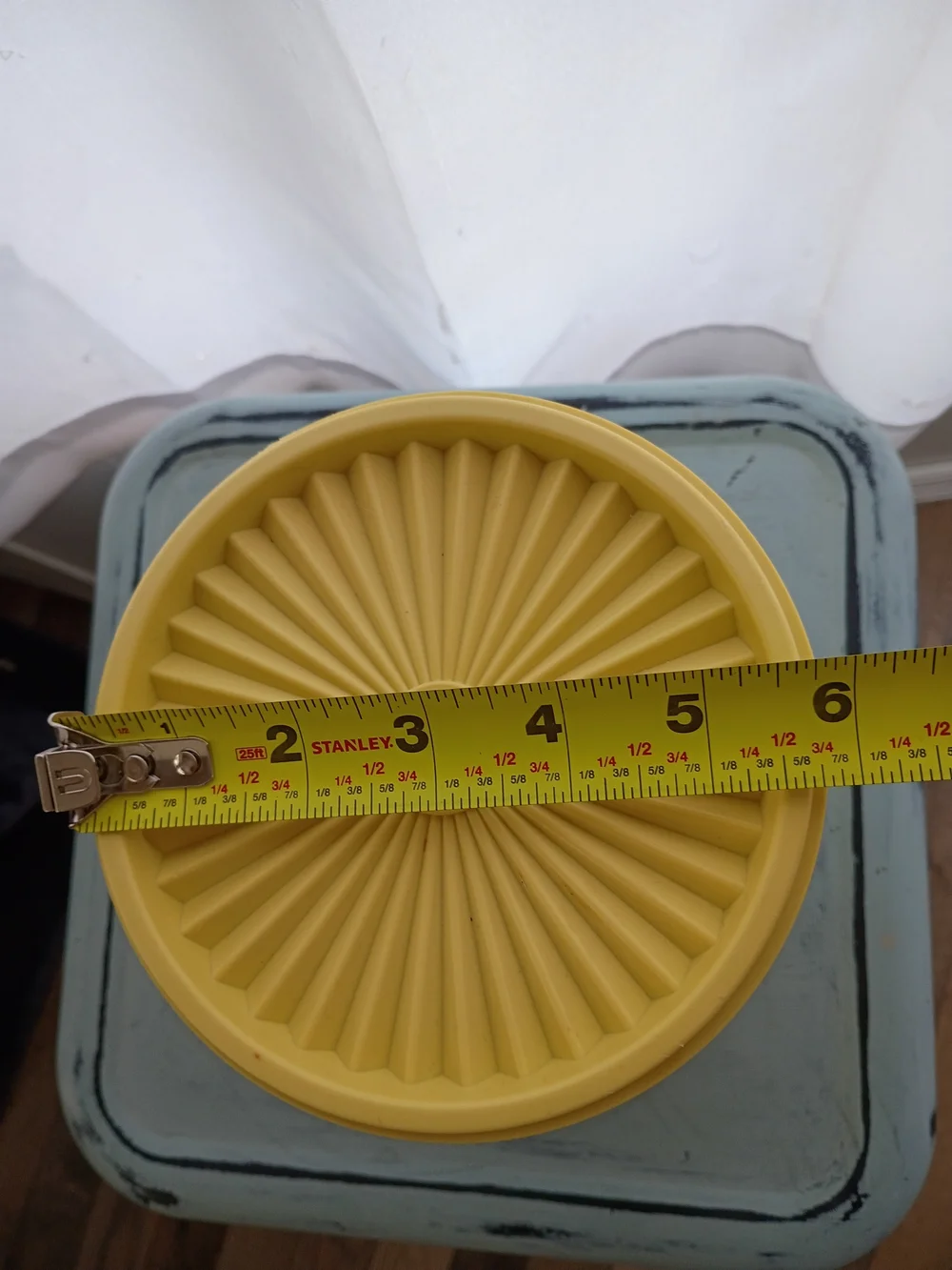 Vintage Tupperware Servalier Yellow Canister w/Lid 6